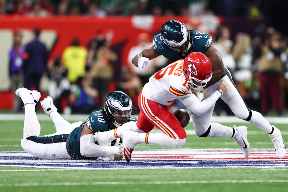 Last year's Eagles suffocated Patrick Mahomes in the Super Bowl and are a worthy inclusion on our top 25 teams of the 21st century list. (Photo by Kevin Sabitus/Getty Images)