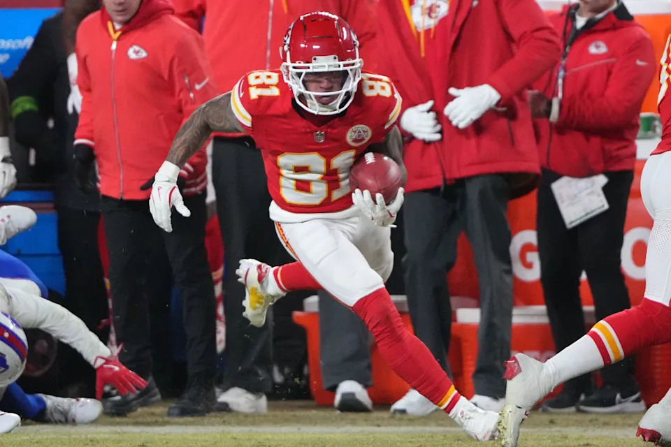 Jan 26, 2025; Kansas City, MO, USA; Kansas City Chiefs wide receiver Nikko Remigio (81) makes a catch against the Buffalo Bills during the first half in the AFC Championship game at GEHA Field at Arrowhead Stadium. Mandatory Credit: Denny Medley-Imagn Images