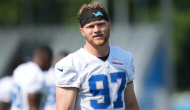 Aidan Hutchinson looks like 'monster' early in training camp