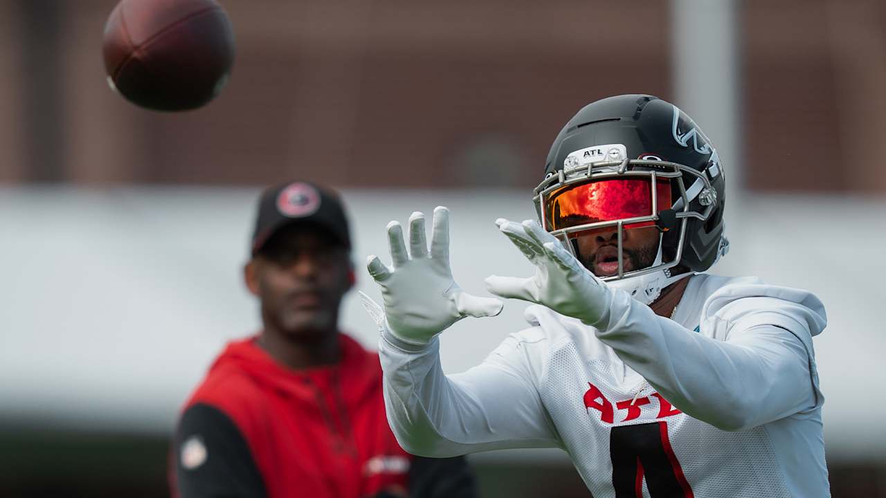 Without Darnell Mooney, who steps up for Falcons?