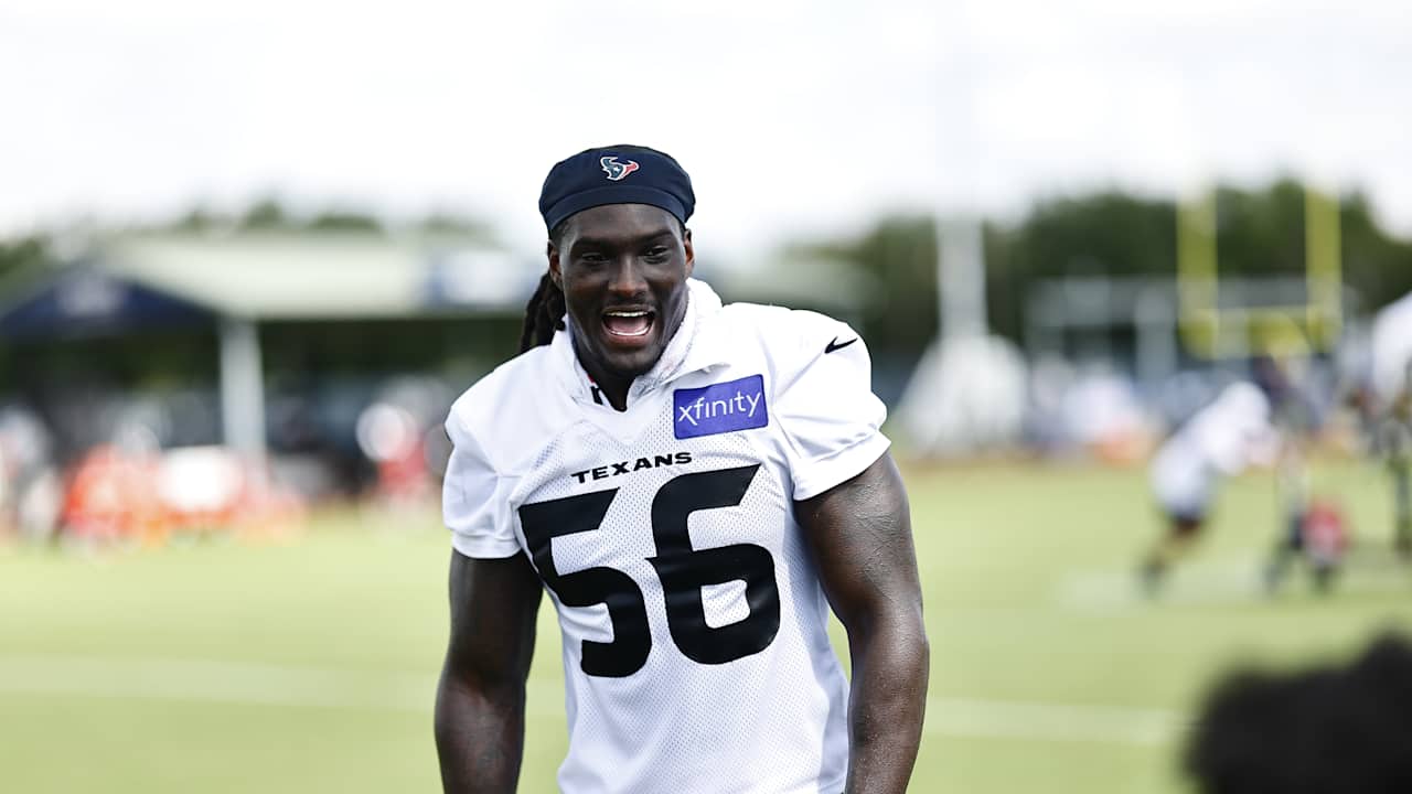 Texans Morning News | Training Camp kicks off, Ersery signs