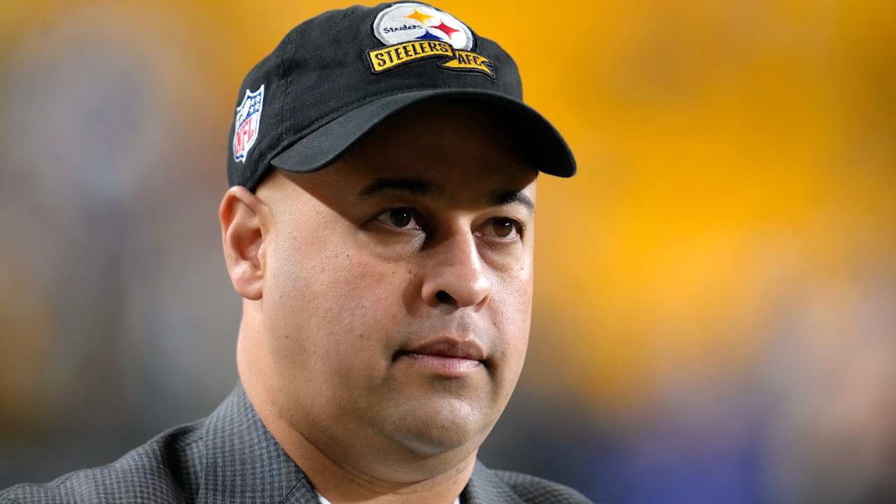 Steelers sign general manager Omar Khan to new three-year contract