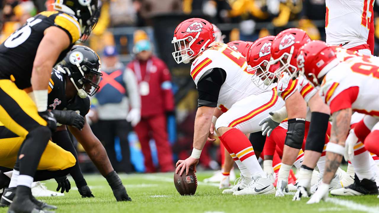 Creed Humphrey Lands at No. 93 in the “NFL Top 100” Rankings