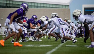 Pads Pop for 1st Time; Vikings Defense Dominant in 2-Minute