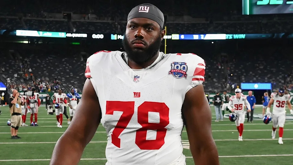 Aug 24, 2024; East Rutherford, New Jersey, USA; New York Giants offensive tackle Andrew Thomas (78) walks off the field following the game against the New York Jets at MetLife Stadium.