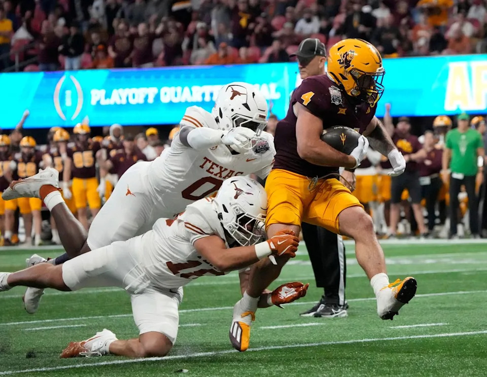 Syndication: Arizona Republic, cam skattebo, new york giants