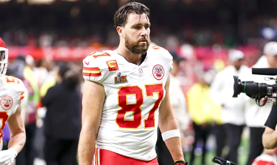 Travis Kelce of the Kansas City Chiefs walks to the locker room after the first half against the Philadelphia Eagles during Super Bowl LIX at Caesars Superdome on February 9, 2025 in New Orleans, Louisiana.<p><a href="https://www.gettyimages.com/detail/news-photo/travis-kelce-of-the-kansas-city-chiefs-walks-to-the-locker-news-photo/2198088692" rel="nofollow noopener" target="_blank" data-ylk="slk:Getty Images;elm:context_link;itc:0;sec:content-canvas" class="link ">Getty Images</a></p>