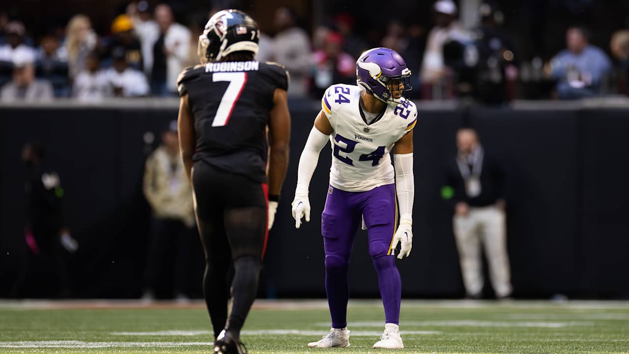 Vikings Favored by Most Against Falcons in Critical NFC Battle