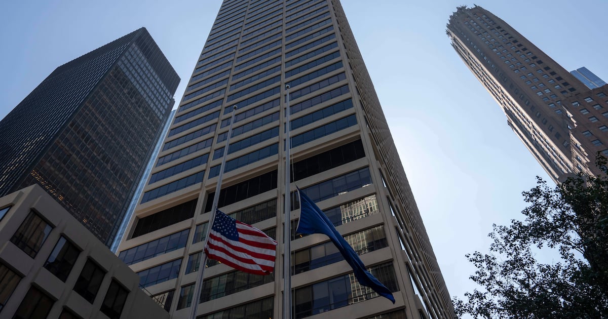 NFL reacts to the shooting at the league office building that killed 4 people – WSOC TV