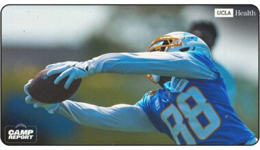 Justin Herbert-Jalen Reagor 50-Yard TD