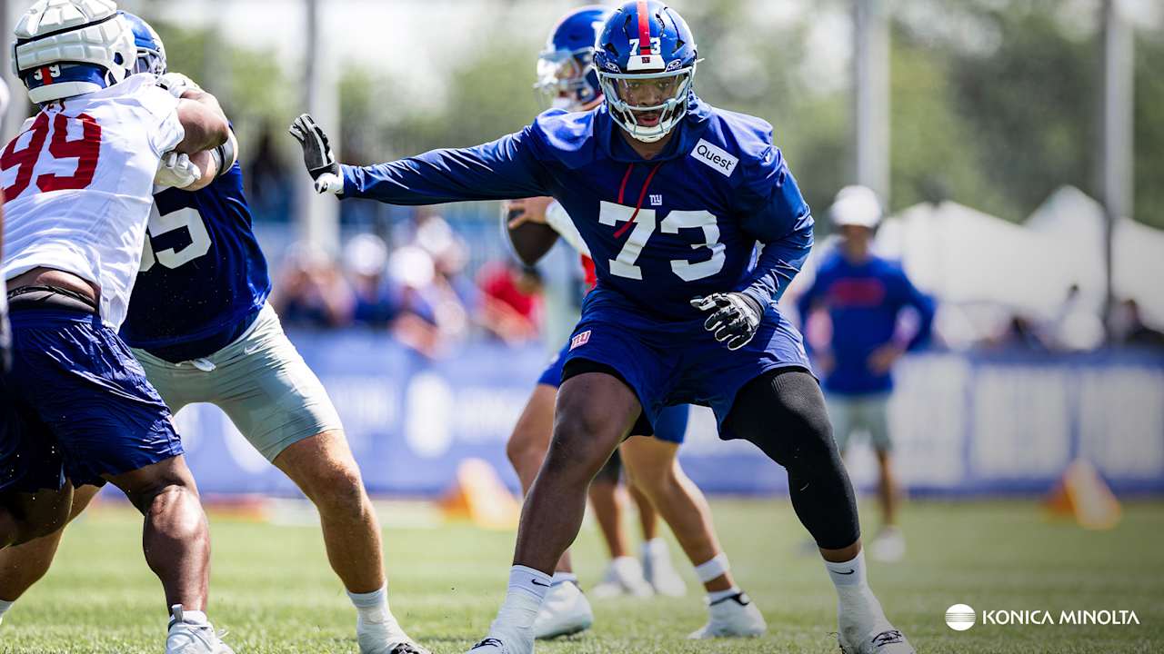 Evan Neal's steady improvement inside