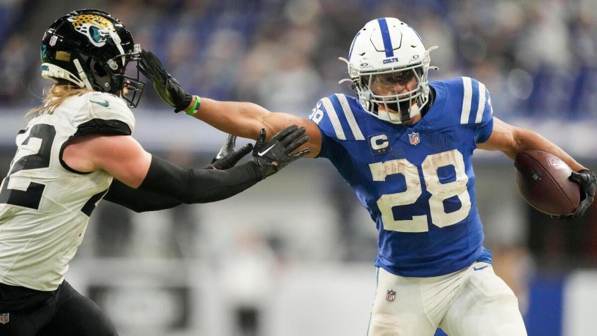 Fantasy football rankings 2025: Sleepers, busts, breakouts by same model that predicted C.J. Stroud's off year