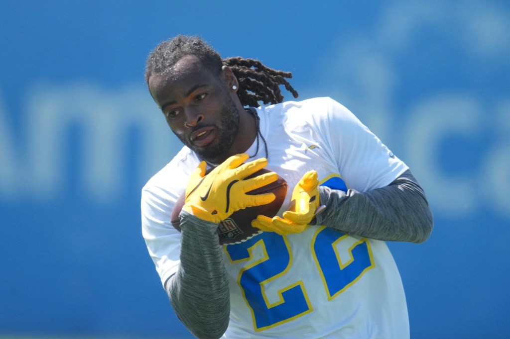 Los Angeles Chargers running back Najee Harris (22) at an offseason workout.
