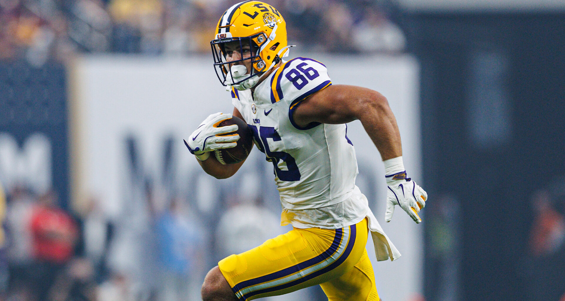 Why the NY Jets still haven't signed rookie TE Mason Taylor