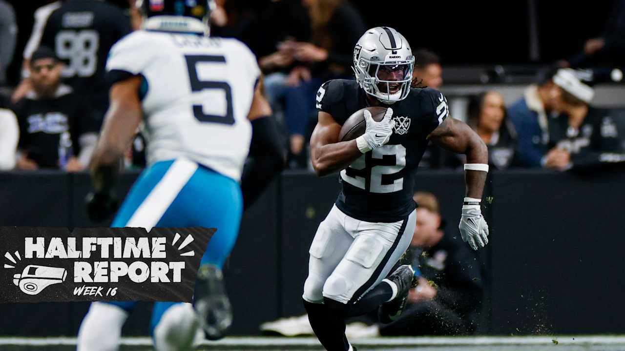 Raiders force two fumbles, score 13 straight points to lead Jaguars at the break