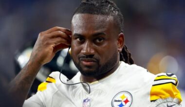 'Washed up' Cordarrelle Patterson announces Steelers cut him on day off