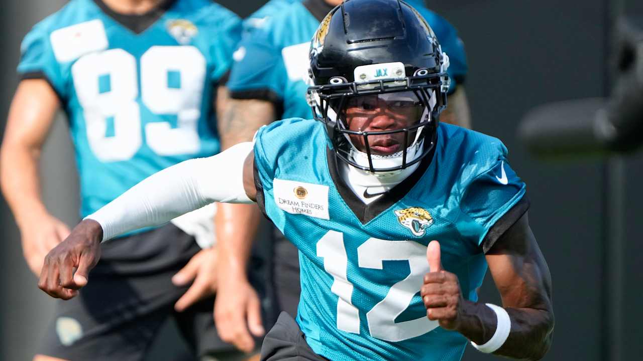 What is the Jaguars' plan for Travis Hunter? Will the Chiefs be fun again? Tyrann Mathieu = Hall of Famer?