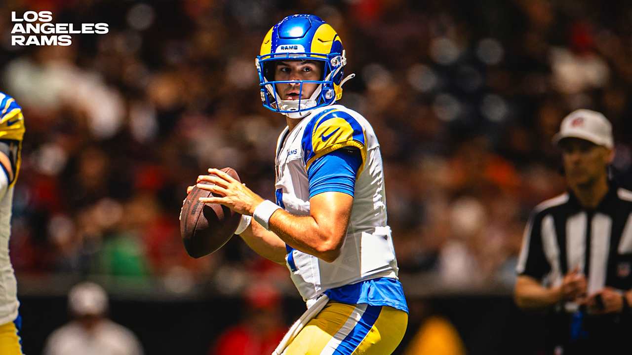Rams sign quarterback Dresser Winn