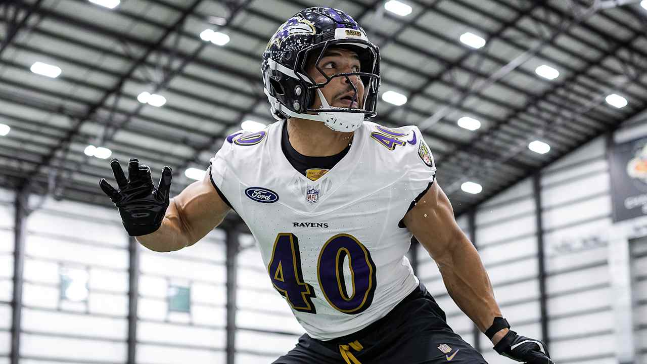 Rookie Linebacker Teddye Buchanan Aims to Earn His Spot (And His Hair)