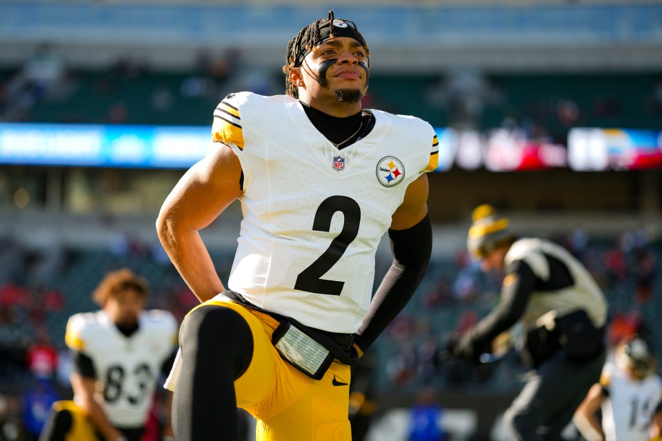 A late hit on then-Steelers QB Fields sparked the intra-squad brawl in 2024