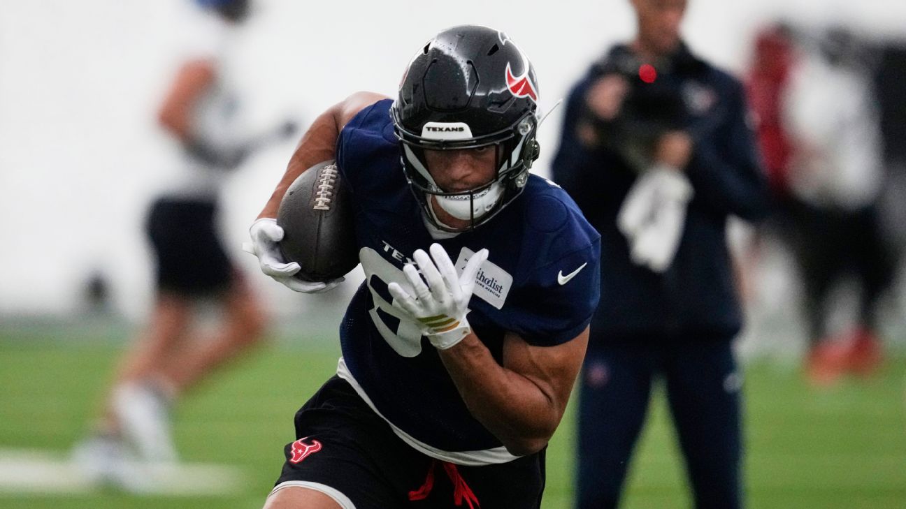 Texans' revamped offense starting to come together