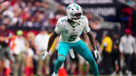 New Steelers cornerback Jalen Ramsey takes jersey number that had been worn by another Pittsburgh veteran