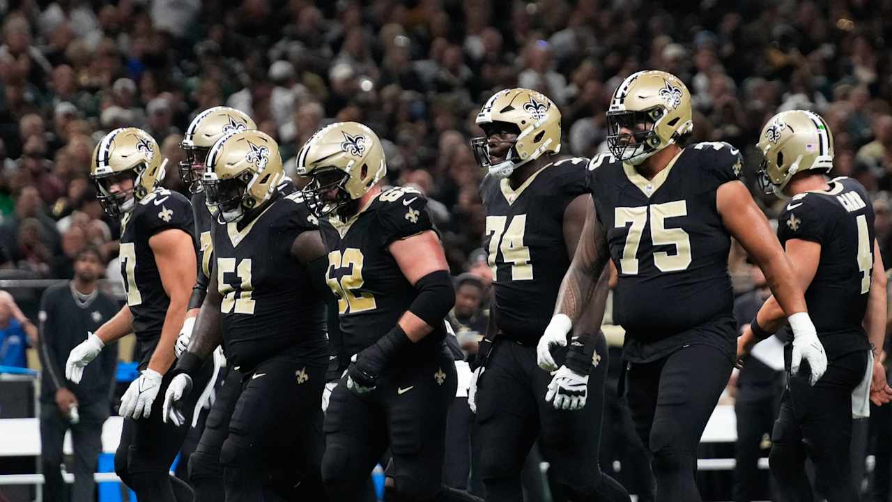 Saints prepared to forge ahead without Pro Bowl center Erik McCoy against Falcons