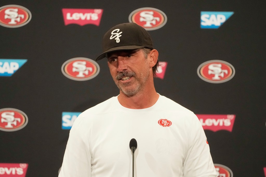 Kyle Shanahan at a press conference.