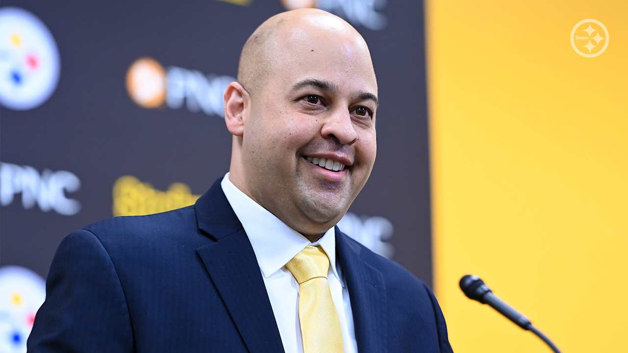 Khan signed to new three-year contract