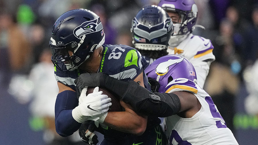 Seattle Seahawks Noah Fant...