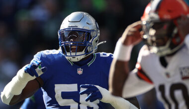 Seattle Seahawks Derick Hall...