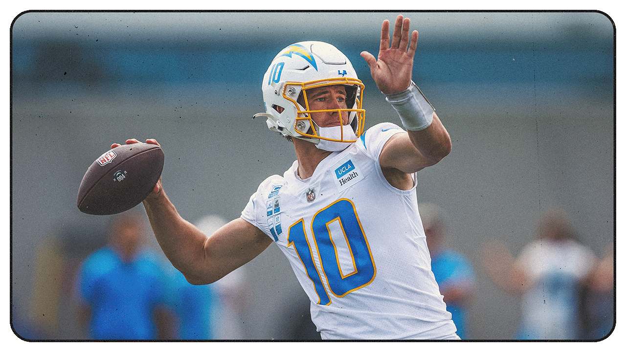 How Justin Herbert Can Lead Offense to Another Level in Year 2 of Same System