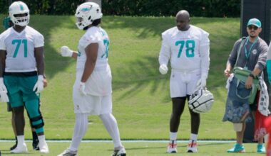 Dolphins' Daniels hopes to get good medical news soon