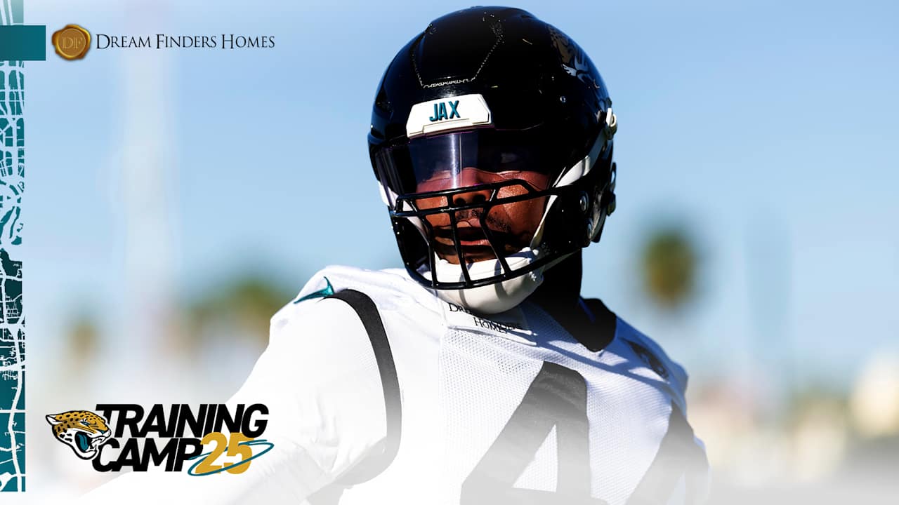DE Travon Walker Turning Eyes at Jaguars 2025 Training Camp