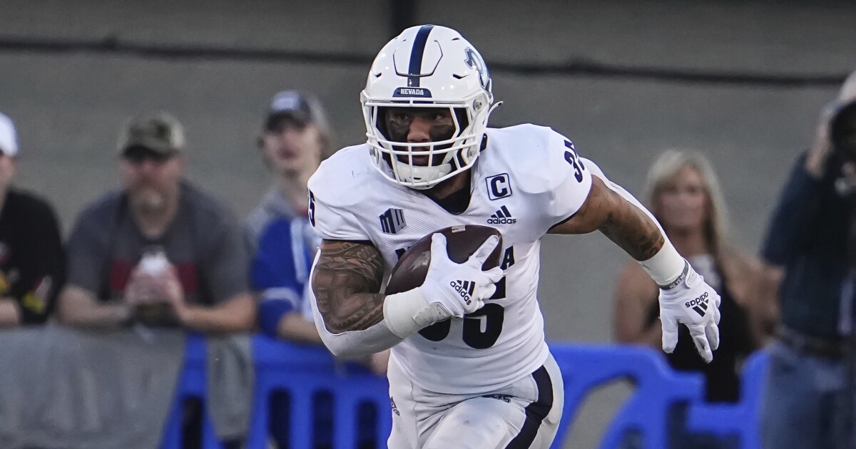 Browns to sign UFL running back Toa Taua, adding to thinned room