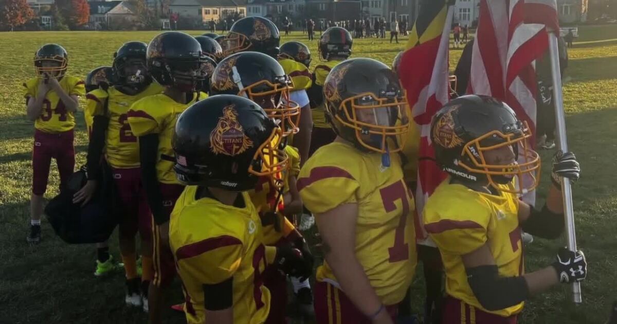 Howard County football program helps teen struggling with bullying