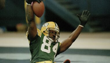 Packers Hall of Fame opening temporary Sterling Sharpe exhibit