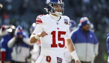 Giants re-sign Tommy DeVito to a 1-year deal and right now he's the only QB on their roster