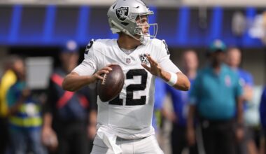 Raiders QB Aidan O'Connell expected to be out 4 to 6 weeks with a broken thumb, AP source says