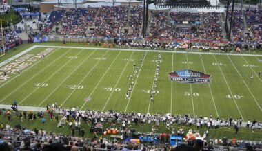 First two kickoffs under NFL's new rules are both returned to the 26