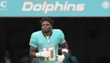 Colts apologize to Tyreek Hill and Microsoft for schedule release video