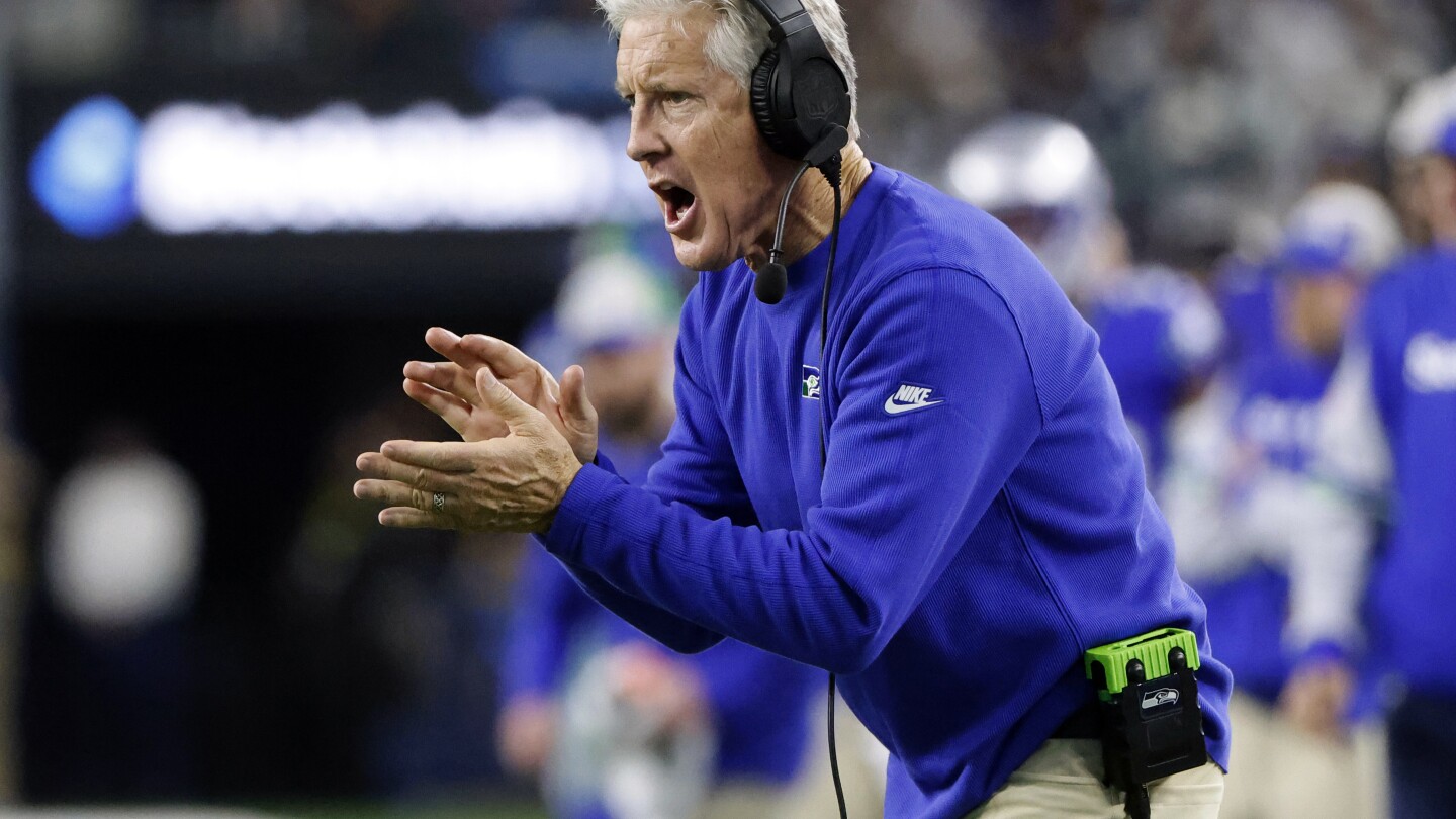 Las Vegas Raiders agree to hire 73-year-old Pete Carroll as their head coach, AP source says