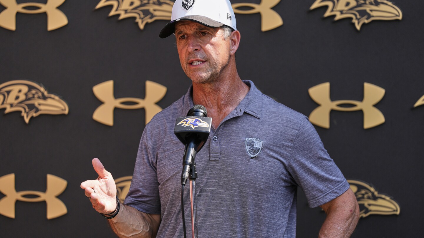 Ravens' Harbaugh calls White House visit with Trump 'amazing' experience