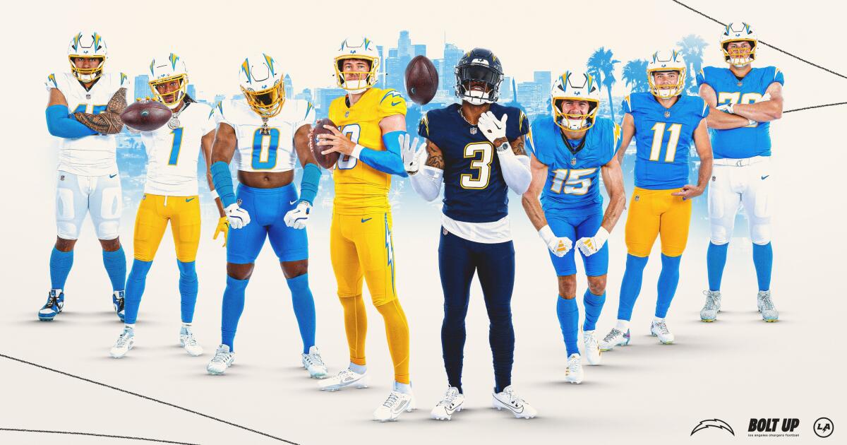 Chargers reveal alternate uniforms, including all-gold version