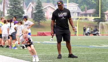 Homecoming for Ham with annual youth football camp - Duluth News Tribune