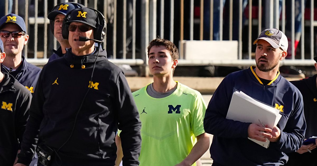 This Week In College Football: Playbook-Gate & Connor Stalions