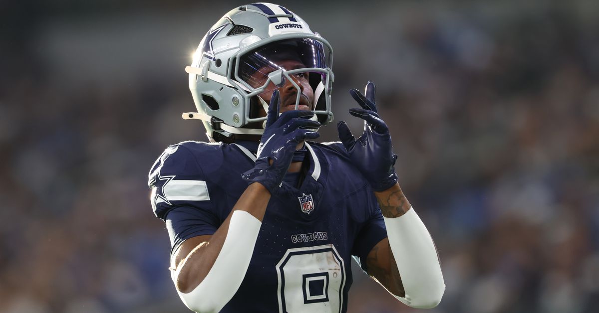 Dallas Cowboys WR KaVontae Turpin arrested Sunday morning on two charges
