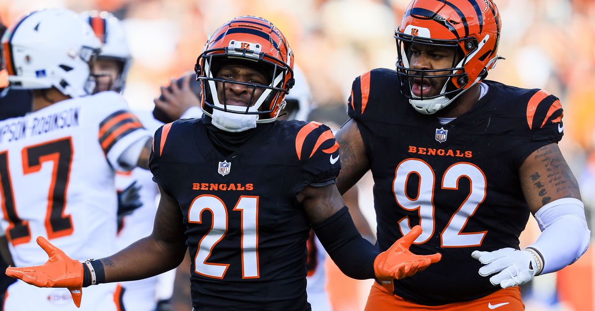 Dolphins bring in secondary help - Miami Dolphins News 7/27/25