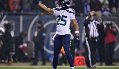 Seattle Seahawks place Kenny McIntosh on injured reserve, sign DK Kaufman