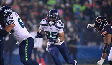 Seattle Seahawks running back Kenny McIntosh reportedly tears ACL in training camp